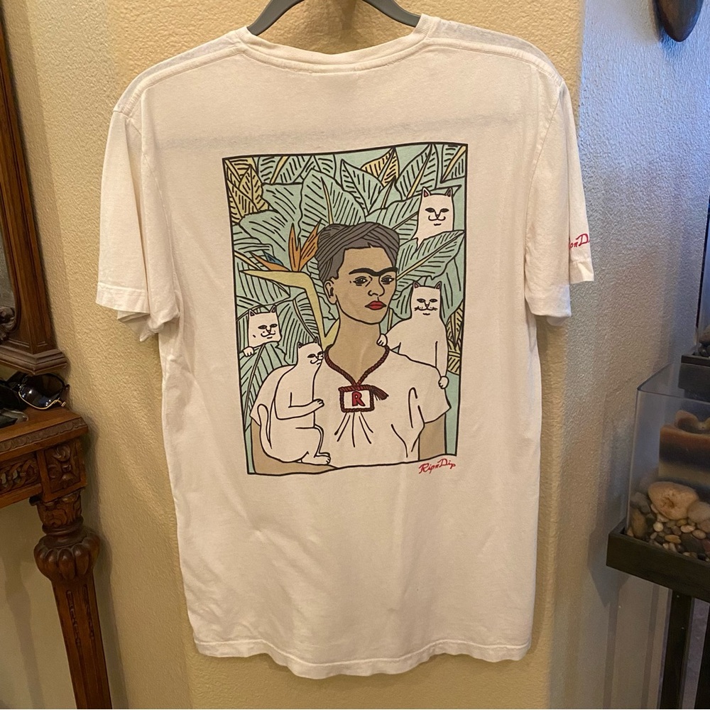 RIP N DIP Vintage Graphic T-Shirt Size Medium-Unisex